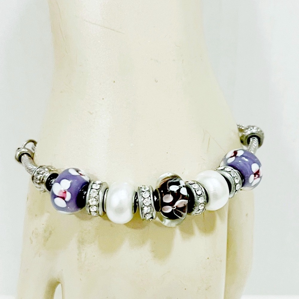 Hearth & Hand Women's Bracelet - Picture 2 of 6